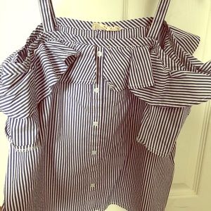 Cute Shoulder-free blouse